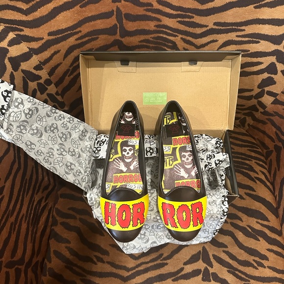 Strange Cvlt size 8 misfits horror flats - Picture 6 of 10